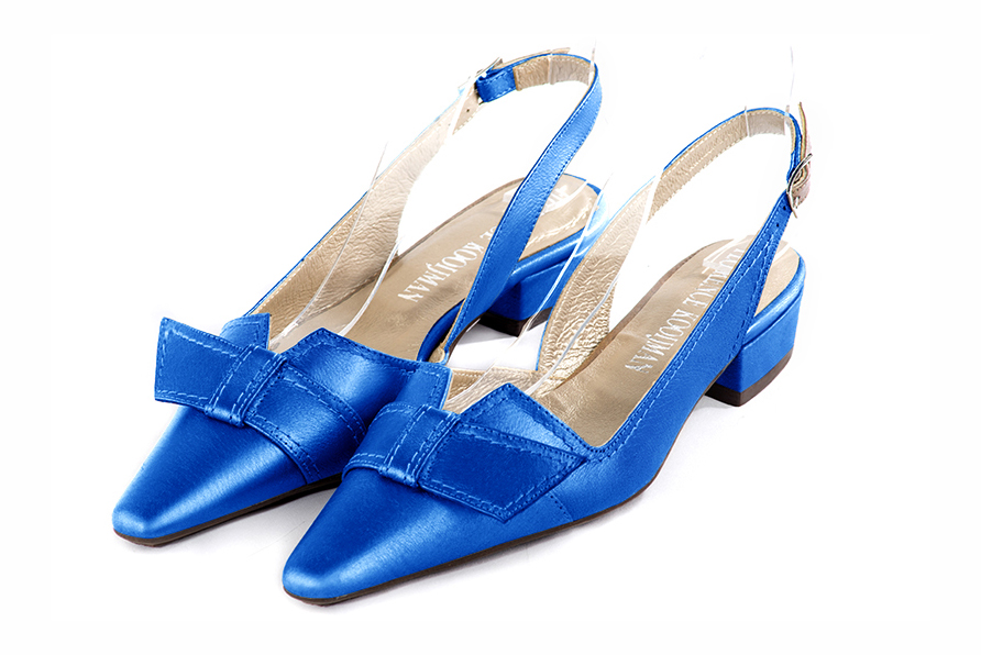 Electric blue matching shoes and . Wiew of shoes - Florence KOOIJMAN